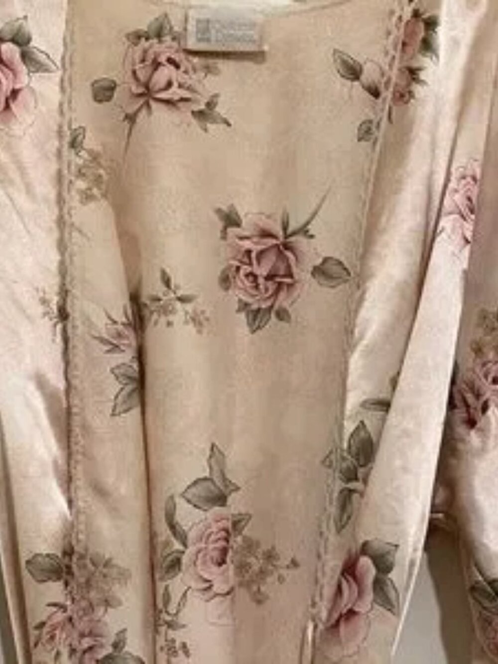 Floral Robe - Pink - Picture 2 of 5